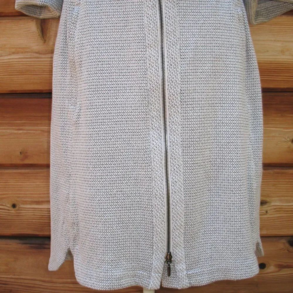 Thick Knit Full Zip Front Dress - Picture 4 of 10